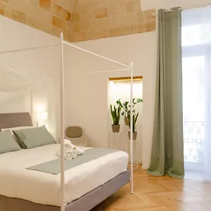 Apulialux - San Lorenzo Luxury Con Jacuzzi In Centro Apartament
