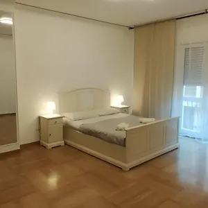 apt-odysea.catania-hotels.net/